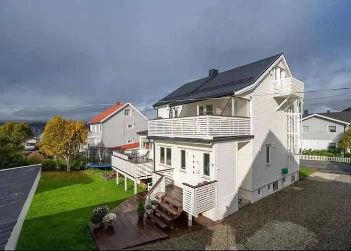 Tromso\'S Best Location? City & Nature 5 Mins Away.