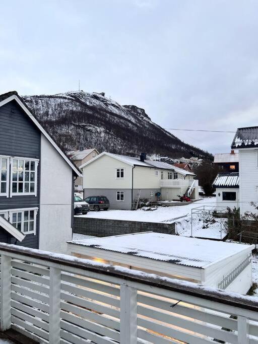 Tromso's Location? & Nature 5 Mins Away. *