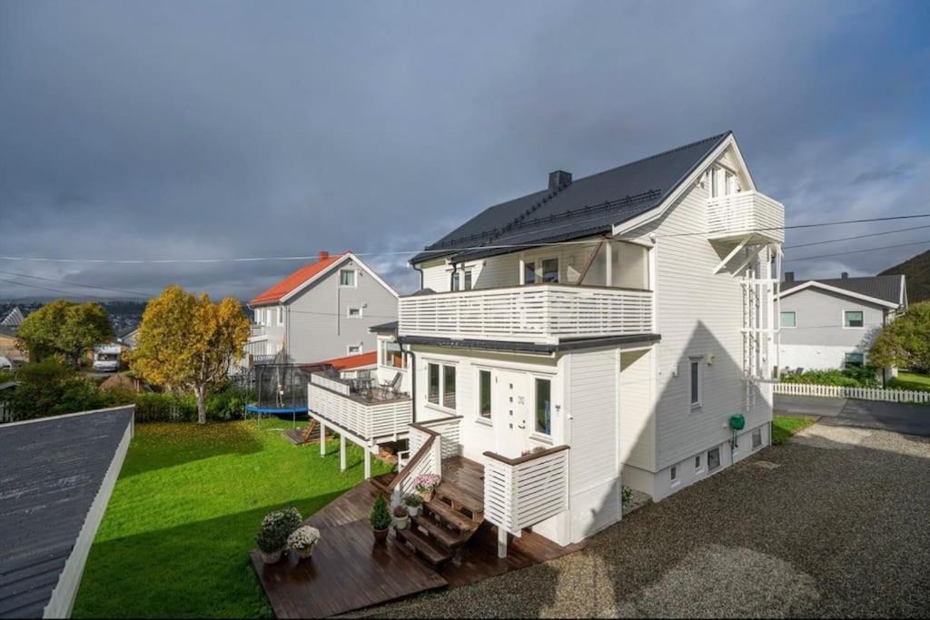 Casa de férias Tromso's Location? & Nature 5 Mins Away. *